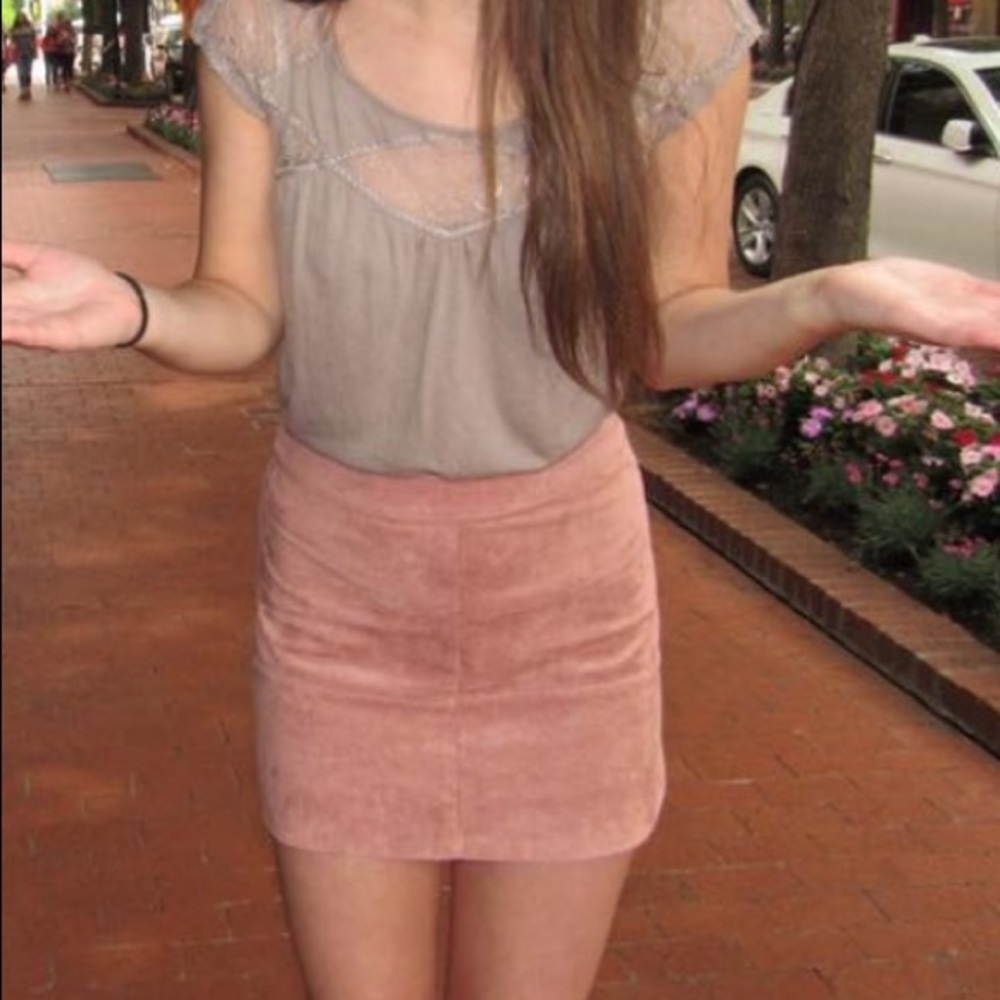 pink mini skirt